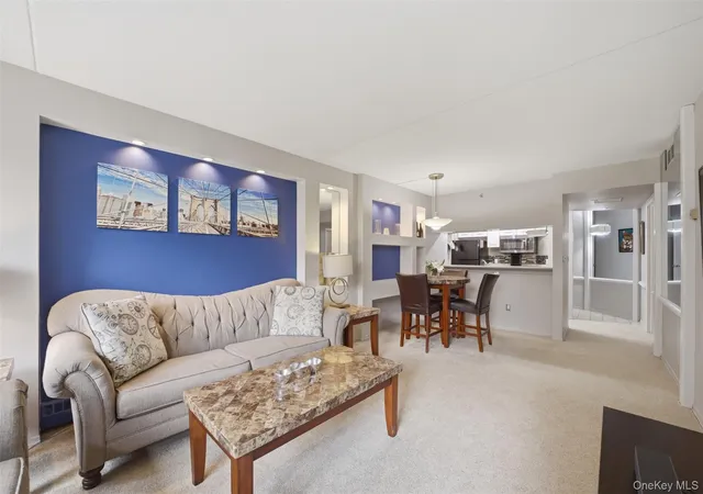Homes for sale in White Plains, NY | 4 Martine Ave #107, White Plains, NY 10606 | MLS# 983344