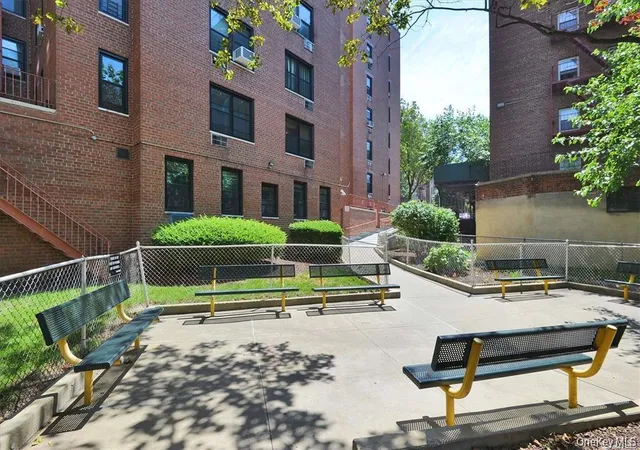 18th image of 139 15 83rd Ave #330, Jamaica, NY 11435 | MLS# 983369
