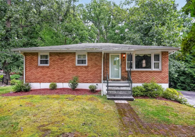 Photo 2 of Sale Pending at 9 Archery Rd, Newburgh (town), NY 12550 | MLS# 983402 | Listing updated on 2026-09-12