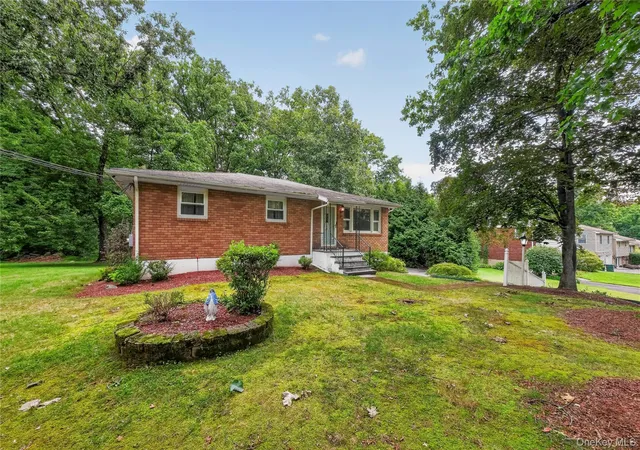 Photo 3 of Sale Pending at 9 Archery Rd, Newburgh (town), NY 12550 | MLS# 983402 | Listing updated on 2026-09-12