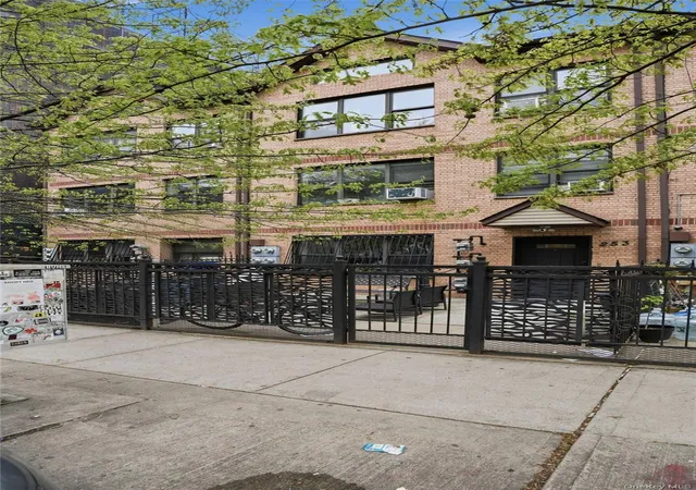 Photo 1 of Sale Pending at 253 Cornelia St, Brooklyn, NY 11221 | MLS# 983435 | Listing updated on 2026-05-21