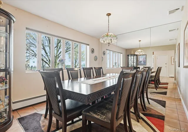 5th image of 648 Nassau Ave, Hempstead, NY 11520 | MLS# 983447