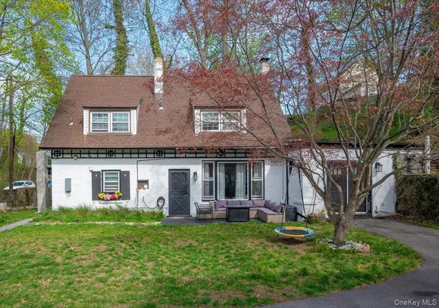 1st image of 25 Whitewood Ave, New Rochelle, NY 10805 | MLS# 983471