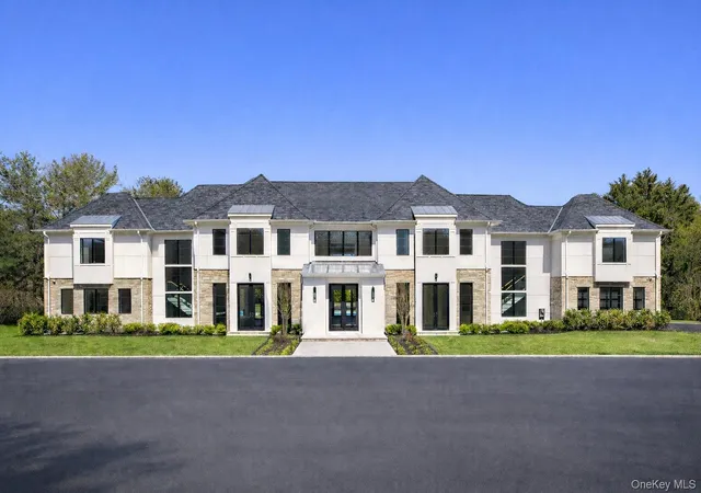 Photo 3 of Mansion for sale at 30 Evans Dr, Glen Head, NY 11545 | MLS# 983498 | Listing updated on 2026-08-22