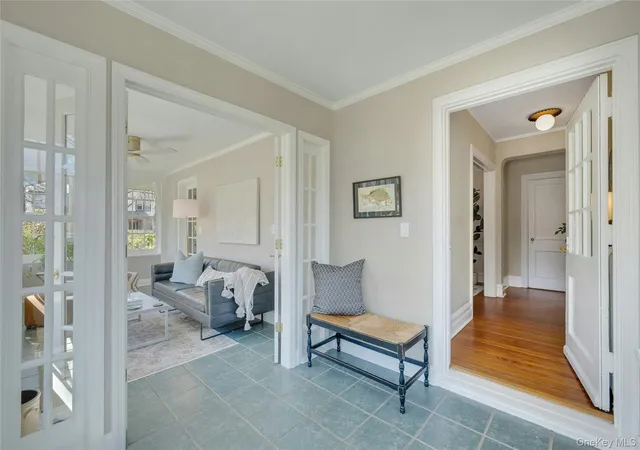 4th image of 5 Witherbee Ave, Pelham, NY 10803 | MLS# 983508