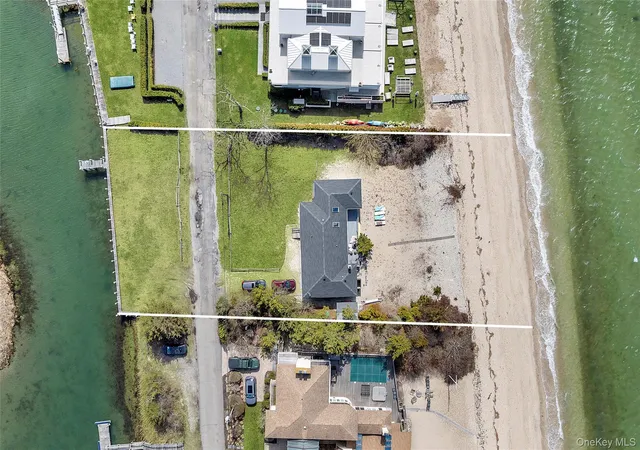 17th image of 21 E Shore Dr, Southampton, NY 11968 | MLS# 983585