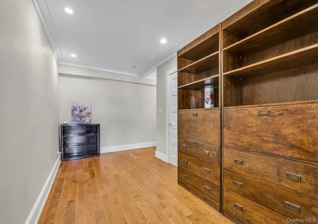 3rd image of 132-35 Sanford Ave #613, Flushing, NY 11355 | MLS# 983589