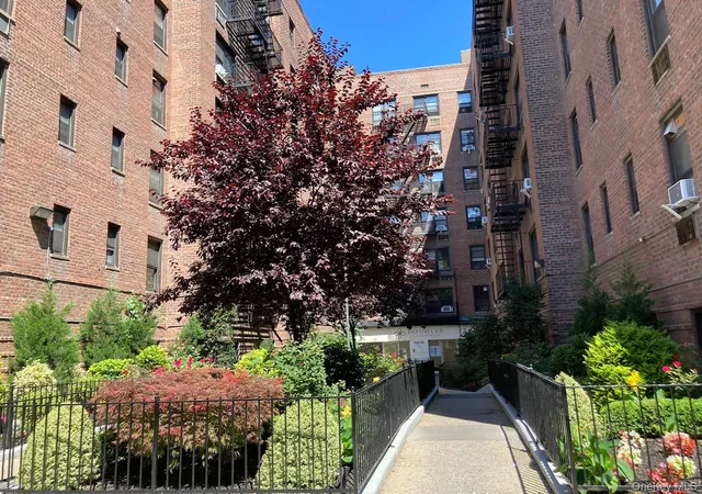 1st image of 132-35 Sanford Ave #613, Flushing, NY 11355 | MLS# 983589