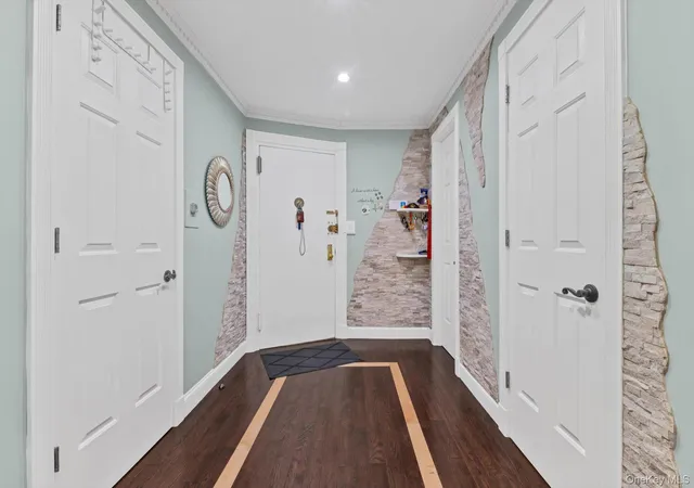 2nd image of 83 11 139 St #1F, Jamaica, NY 11435 | MLS# 983594