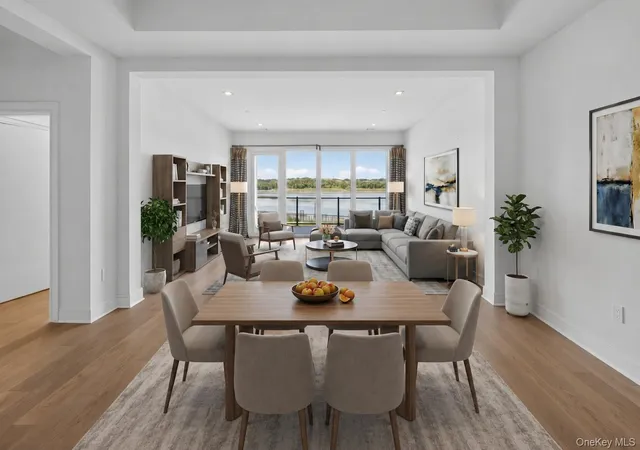 4th image of 10 Shore Rd #208, North Hempstead, NY 11547 | MLS# 983633