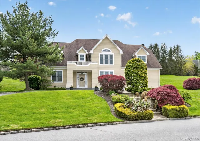 Photo 1 of Sale Pending at 62 Pembroke Dr, Glen Cove, NY 11542 | MLS# 983652 | Listing updated on 2026-09-17