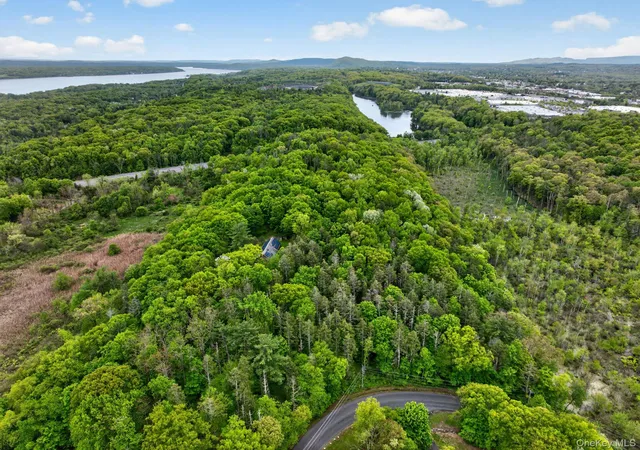 2nd image of 101 Tuytenbridge Rd, Lake Katrine, NY 12449 | MLS# 983735