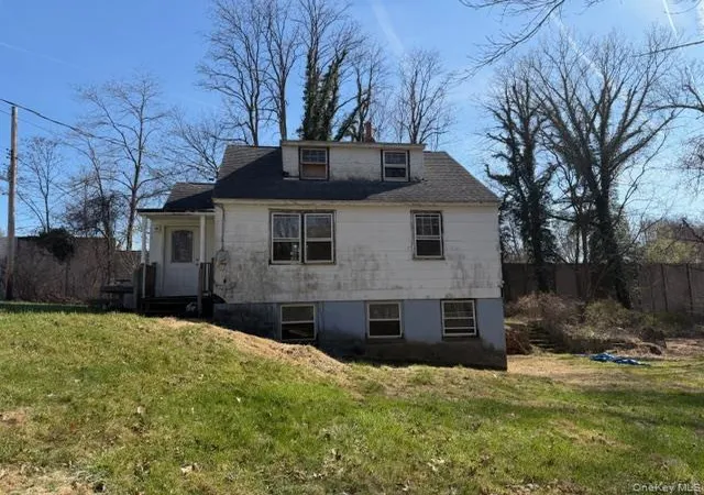 Photo 2 of Sale Pending at 1075 Spillway Rd, Yorktown, NY 10588 | MLS# 983759 | Listing updated on 2026-09-19