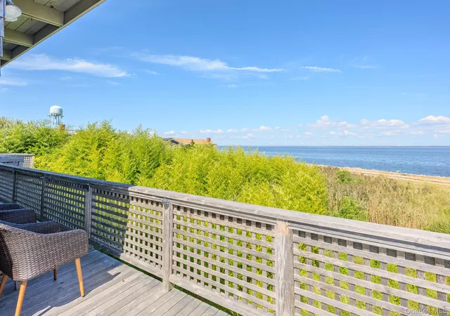 3rd image of 15 Dune Wy, Islip, NY 11770 | MLS# 983765