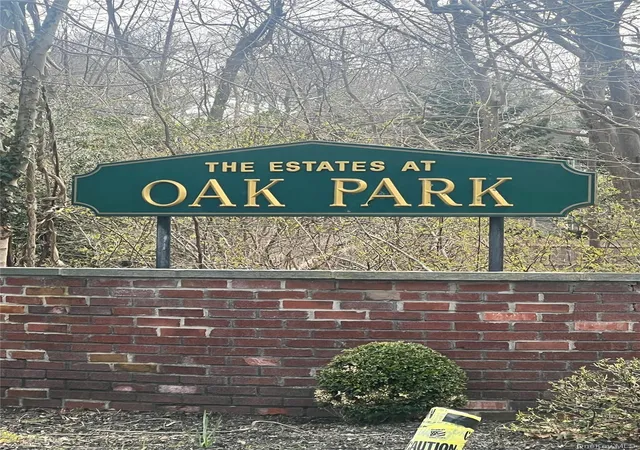 Photo 2 of Sale Pending at Springview Ct, Brookhaven, NY 11772 | MLS# 983828 | Listing updated on 2026-09-19