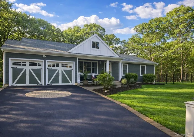 Photo 1 of Sale Pending at 14 Belvoir Ct, Brookhaven, NY 11788 | MLS# 983847 | Listing updated on 2026-08-06