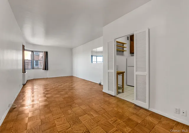 5th image of 70-25 Yellowstone Blvd #18K, New York, NY 11375 | MLS# 983874