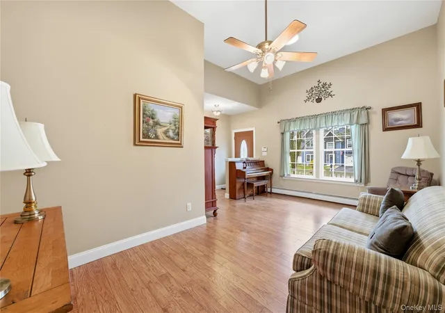 5th image of 33 Timber Ridge Dr, Coram, NY 11727 | MLS# 983884
