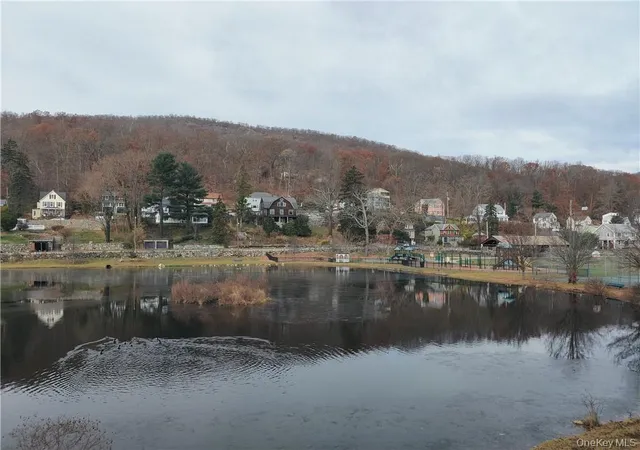 29th image of 27 Church St #A/B, Highlands, NY 10928 | MLS# 983958