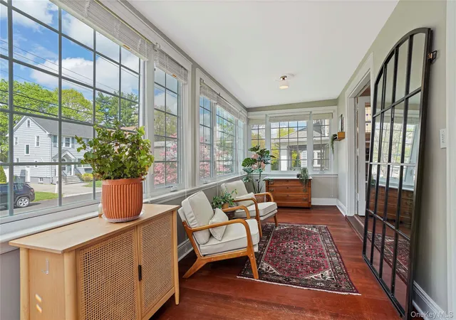 2nd image of 11 Westwood Ave, New Rochelle, NY 10801 | MLS# 983987