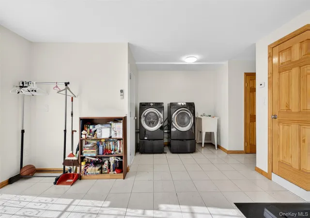 Photo 3 of Single family home for sale at 5031 68th Street, New York, NY 11377 | MLS# 983990 | Listing updated on 2026-09-06