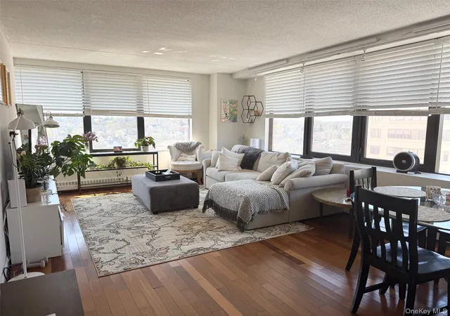 Homes for sale in White Plains, NY | 4 Martine Ave #1416, White Plains, NY 10606 | MLS# 984049