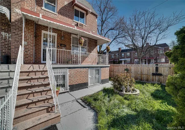 Photo 1 of Sale Pending at 993 Duncan St, New York, NY 10469 | MLS# 984135 | Listing updated on 2026-07-11