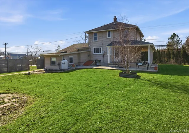 3rd image of 2 Whitfield Rd, Rochester, NY 12404 | MLS# 984136