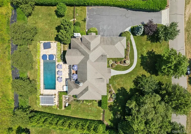 3rd image of 2675 Laurel Trl, Southold, NY 11948 | MLS# 984243