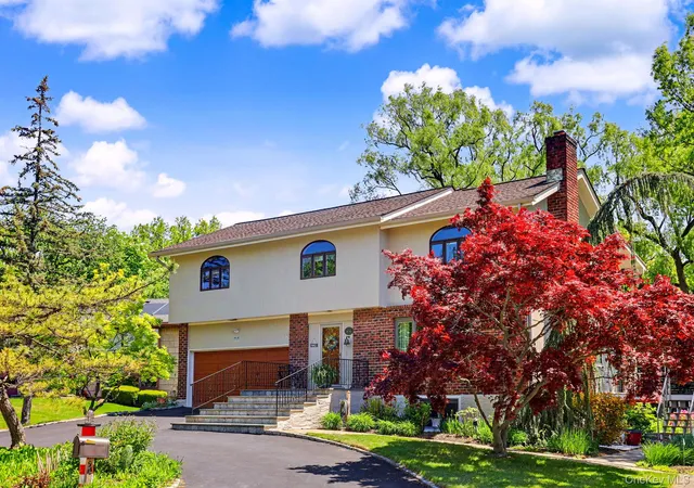 2nd image of 95 Gail Dr, New Rochelle, NY 10805 | MLS# 984267
