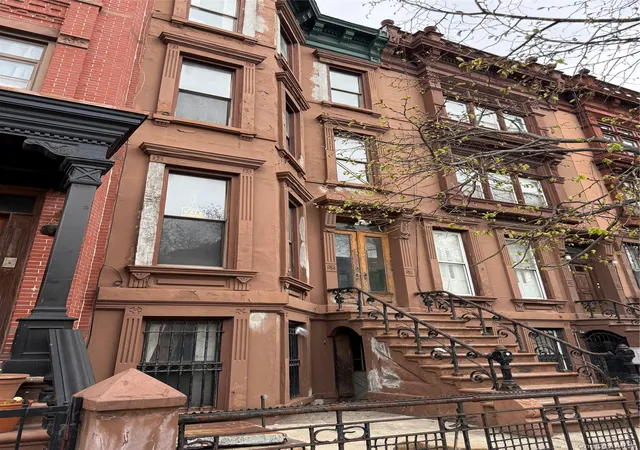 Photo 3 of Multi family home for sale at 475 Madison St, Brooklyn, NY 11221 | MLS# 984297 | Listing updated on 2026-04-22