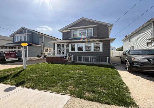 Photo 3 of Sale Pending at 94 46 226th Street, North Hempstead, NY 11001 | MLS# 984319 | Listing updated on 2026-05-20