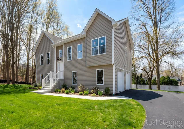 1st image of 744 9w Rte, Clarkstown, NY 10989 | MLS# 984327