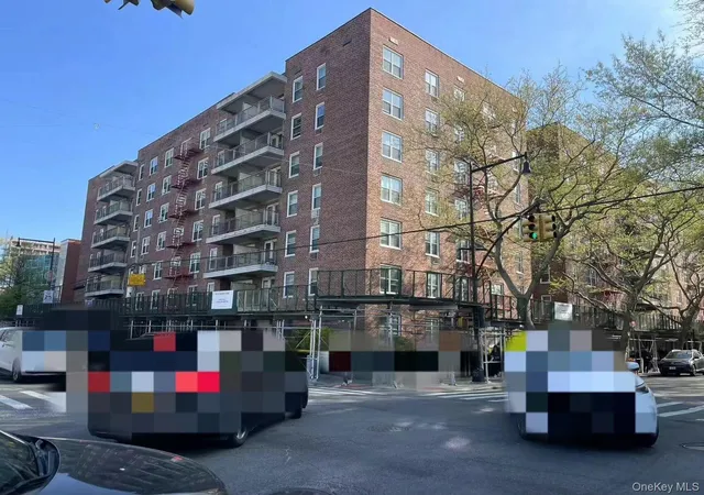 1st image of 14205 Roosevelt Ave, New York, NY 11354