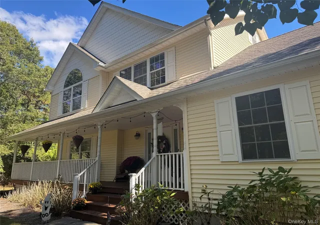 2nd image of 43 N Cozine Rd, Manorville, NY 11949 | MLS# 984424