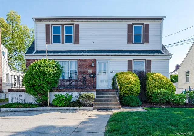 23rd image of 126 Scranton Ave, Lynbrook, NY 11563 | MLS# 984492
