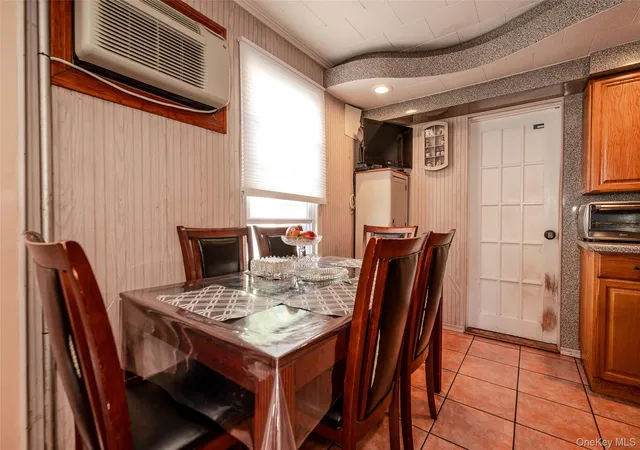 Photo 3 of Single family home for sale at 126 Scranton Ave, Lynbrook, NY 11563 | MLS# 984492 | Listing updated on 2026-08-15
