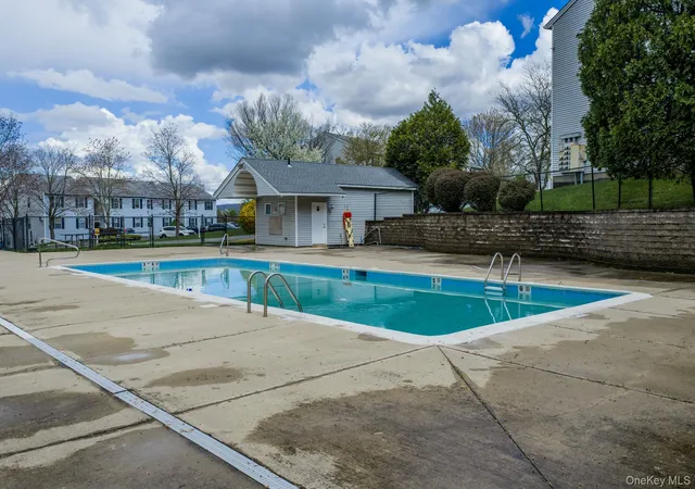 2nd image of 18 Lexington Hl, Monroe, NY 10926