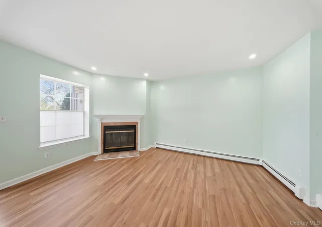 4th image of 18 Lexington Hl #8, Monroe, NY 10926 | MLS# 984536