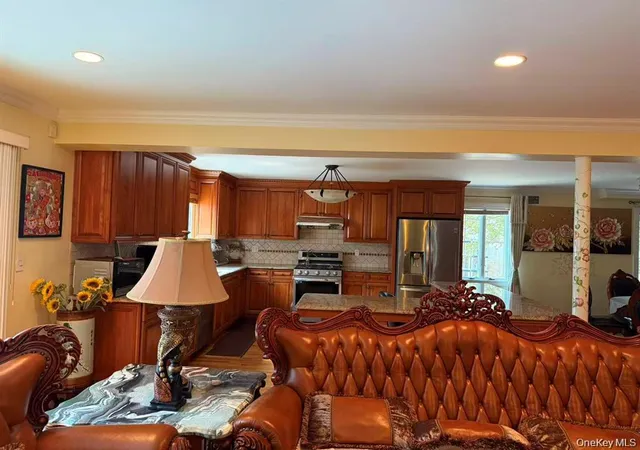 Photo 3 of Single family home for sale at 154 60 Riverside Dr, New York, NY 11357 | MLS# 984555 | Listing updated on 2026-08-05