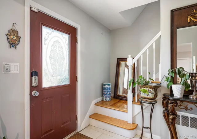 3rd image of 36 Nirvana Ave, North Hempstead, NY 11023 | MLS# 984558