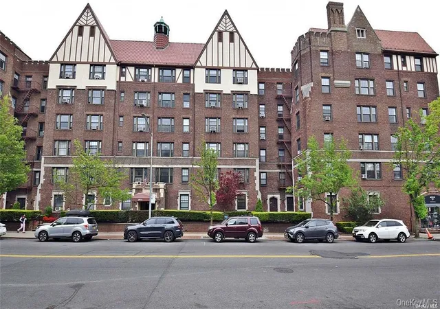 1st image of 109 14 Ascan Ave #1K, Forest Hills, NY 11375 | MLS# 984559