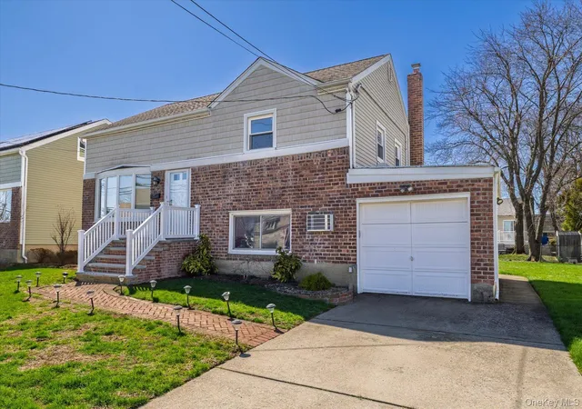 Photo 3 of Sale Pending at 95 Thompson Ave, Oceanside, NY 11572 | MLS# 984591 | Listing updated on 2026-09-19