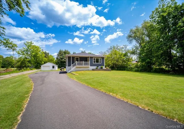 2nd image of 534 Lattintown Rd, Marlboro, NY 12542 | MLS# 984617