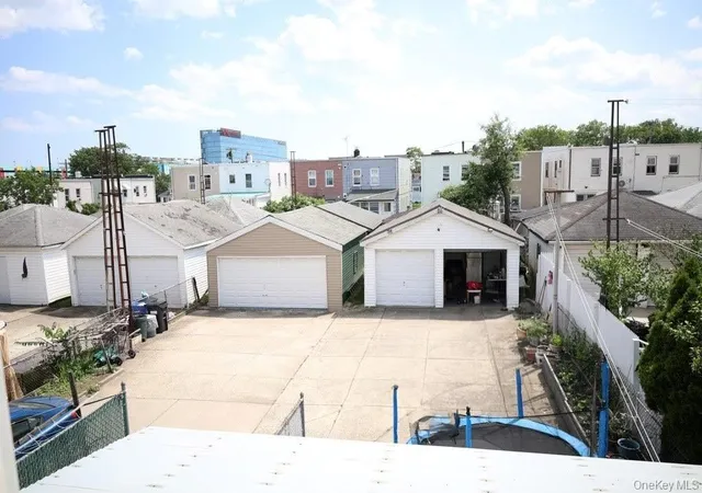 4th image of 10416 Rosita Rd, Ozone Park, NY 11417 | MLS# 984637