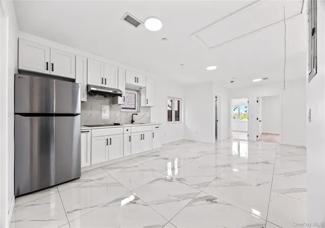 4th image of 3-24 125th St, New York, NY 10027