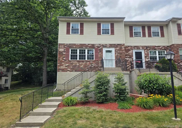 1st image of 276 Temple Hl Rd, New Windsor, NY 12553