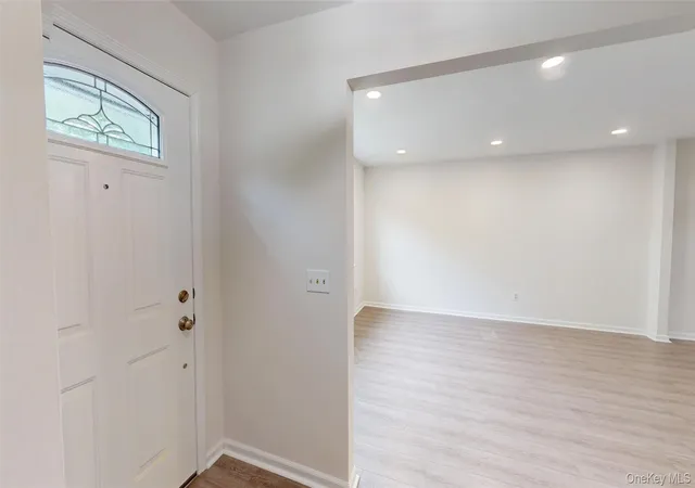 3rd image of 276 Temple Hl Rd, New Windsor, NY 12553