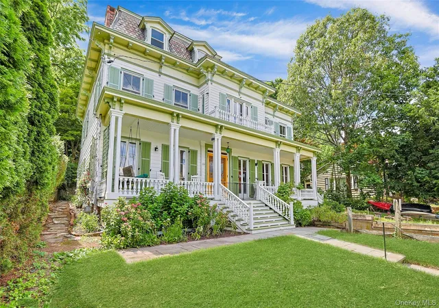 Photo 2 of Single family home for sale at 870 Piermont Ave, Piermont, NY 10968 | MLS# 984777 | Listing updated on 2026-10-09