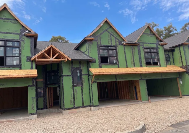 Photo 3 of Single family home for sale at 16 Marker Ridge, Greenburgh, NY 10533 | MLS# 984780 | Listing updated on 2026-10-09